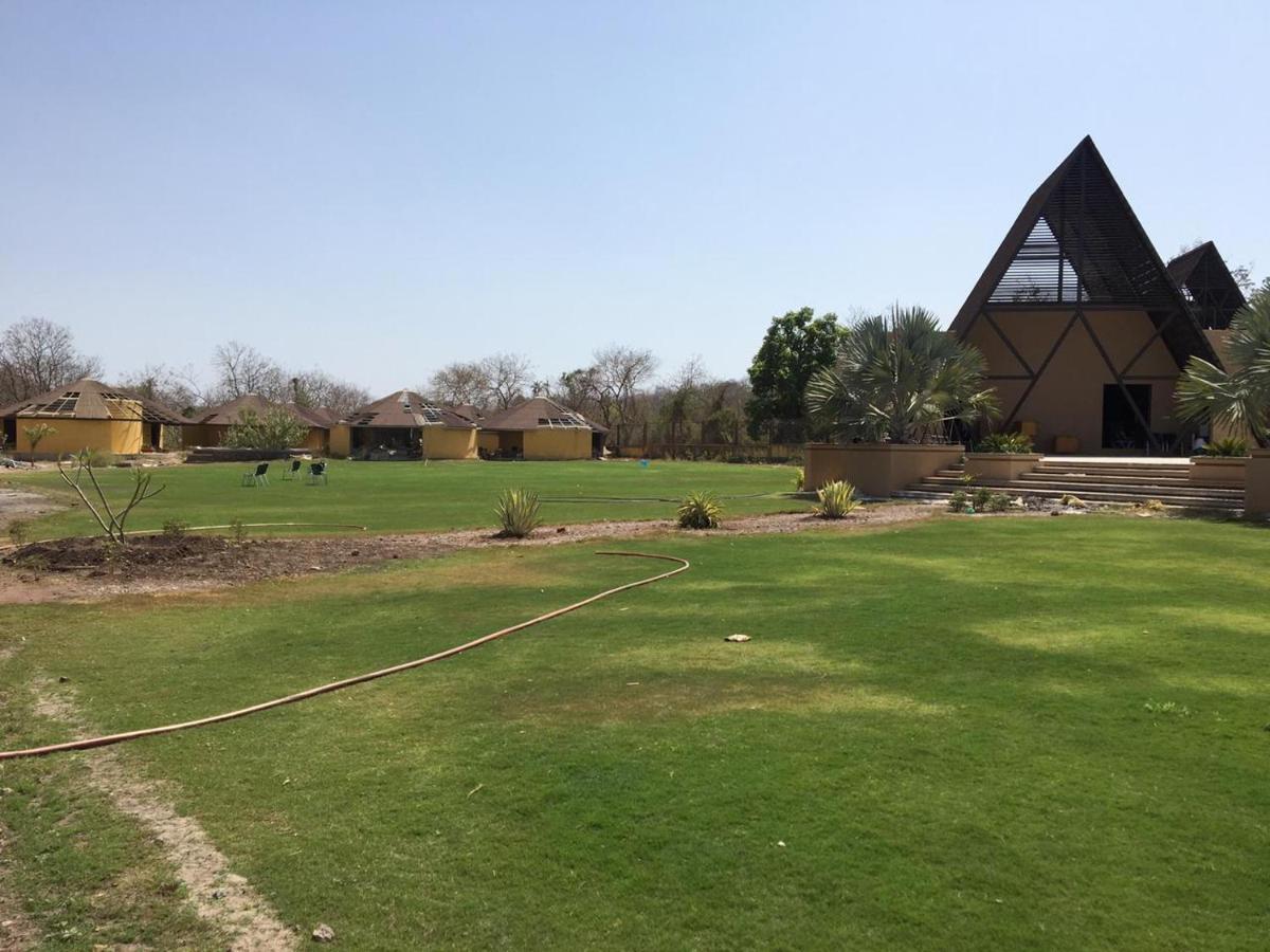 Hotel Jagira Ananta Elite , Sasan Gir à Chitrod Extérieur photo