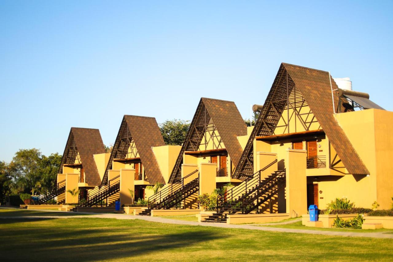 Hotel Jagira Ananta Elite , Sasan Gir à Chitrod Extérieur photo